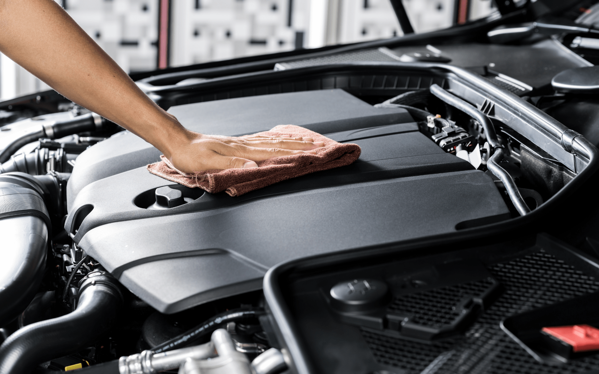 Motor Temizliği Nasıl Yapılır, Hangi Malzemeler Kullanılır?