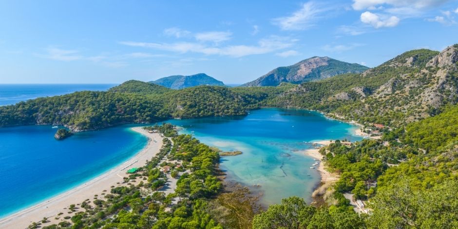 Muğla Dalaman Havalimanı: Windy Car ile Ege'nin Güzelliklerini Keşfedin